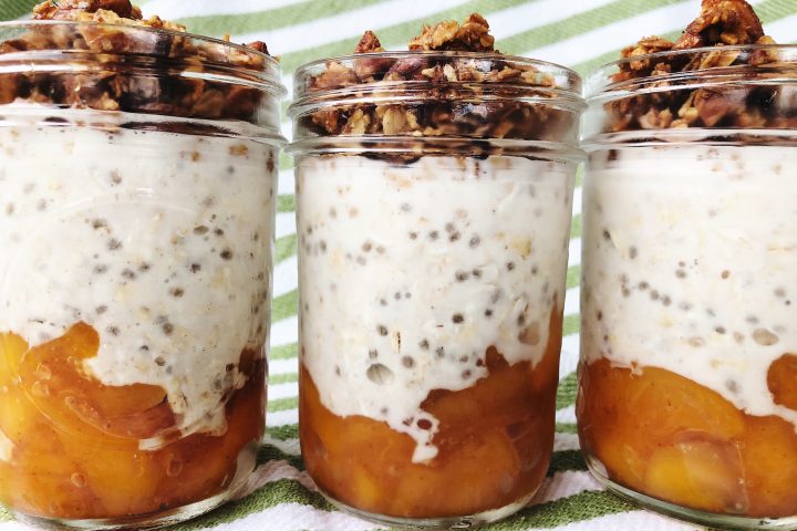 Peach Cobbler Overnight Oats